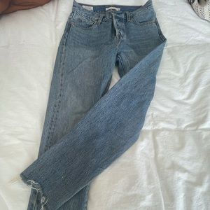 Levi’s Straight Leg Wedgie Fit